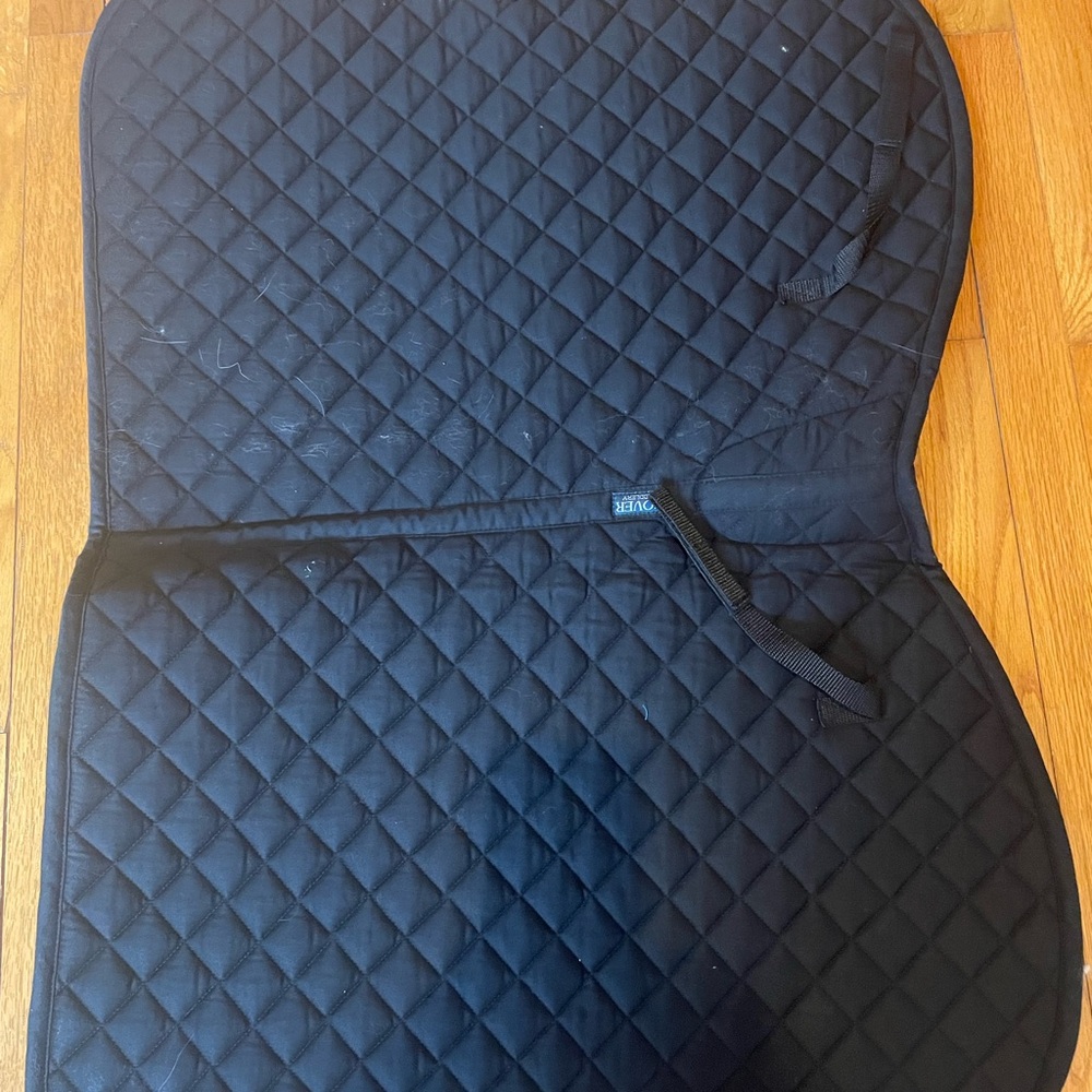 TWO NEW all purpose Quilted saddle pads, 1 black, 1 green